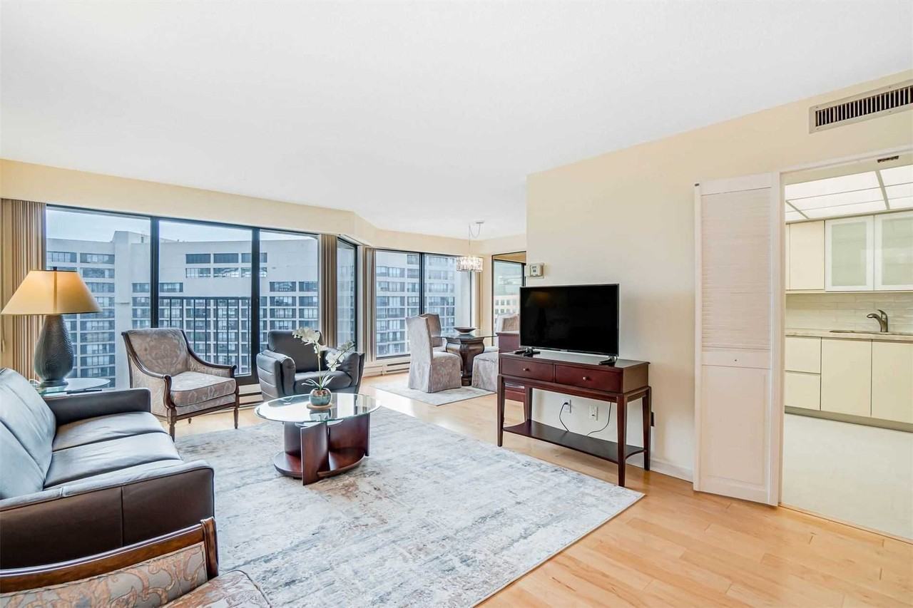 55 Harbourside #3315 - Photo 5 of 21