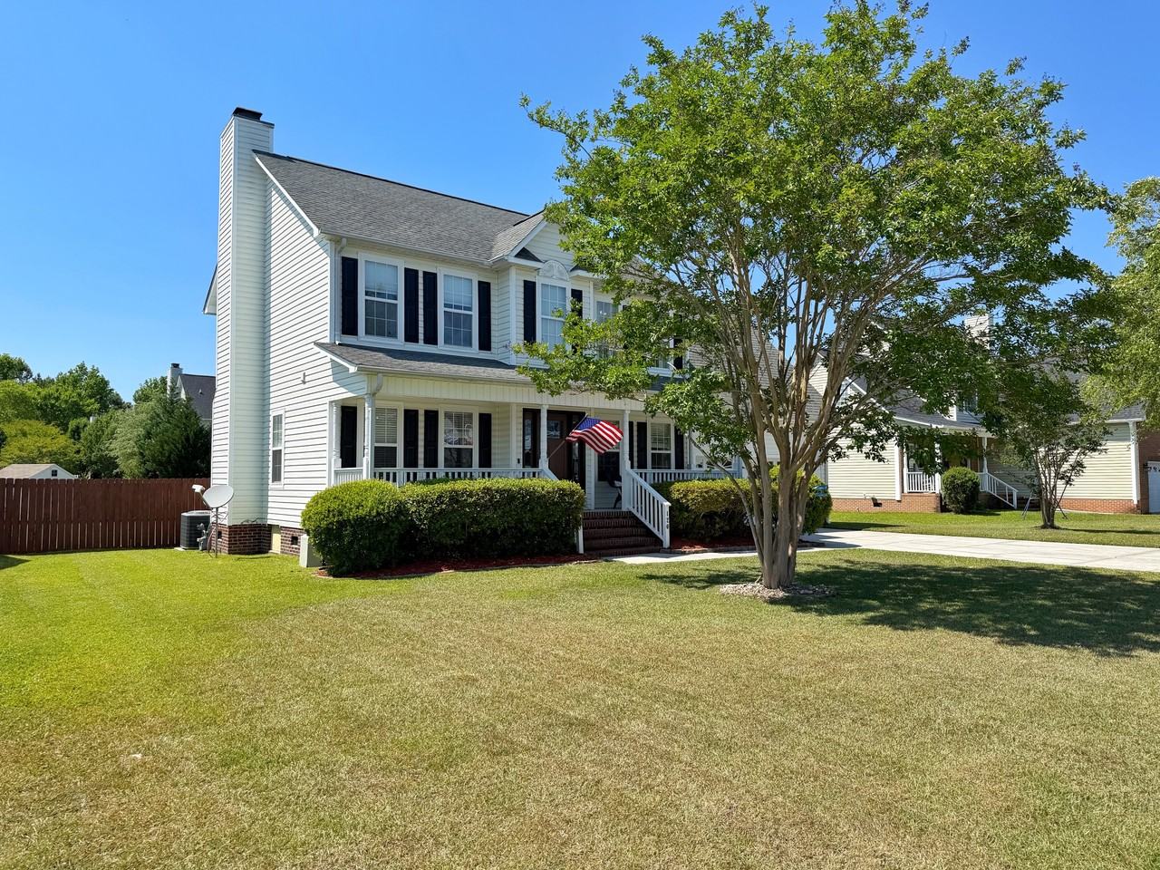 120 New Castle Dr #1 - Photo 3 of 48