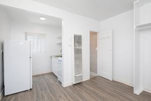 featured image of 1414 Roosevelt Ave