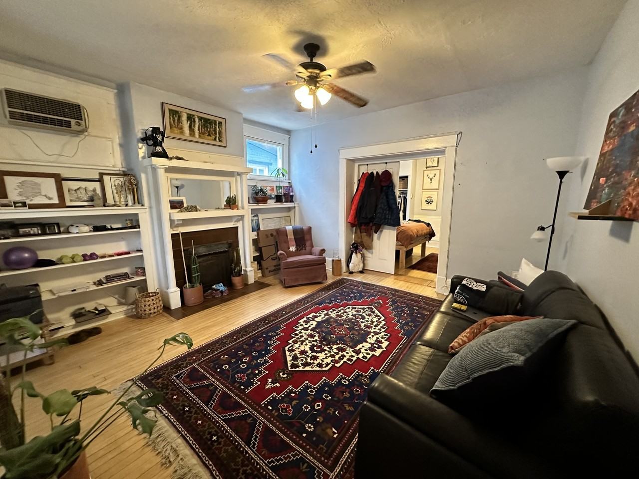 1014 E 100 S #1DOWNEAST - Photo 4 of 23