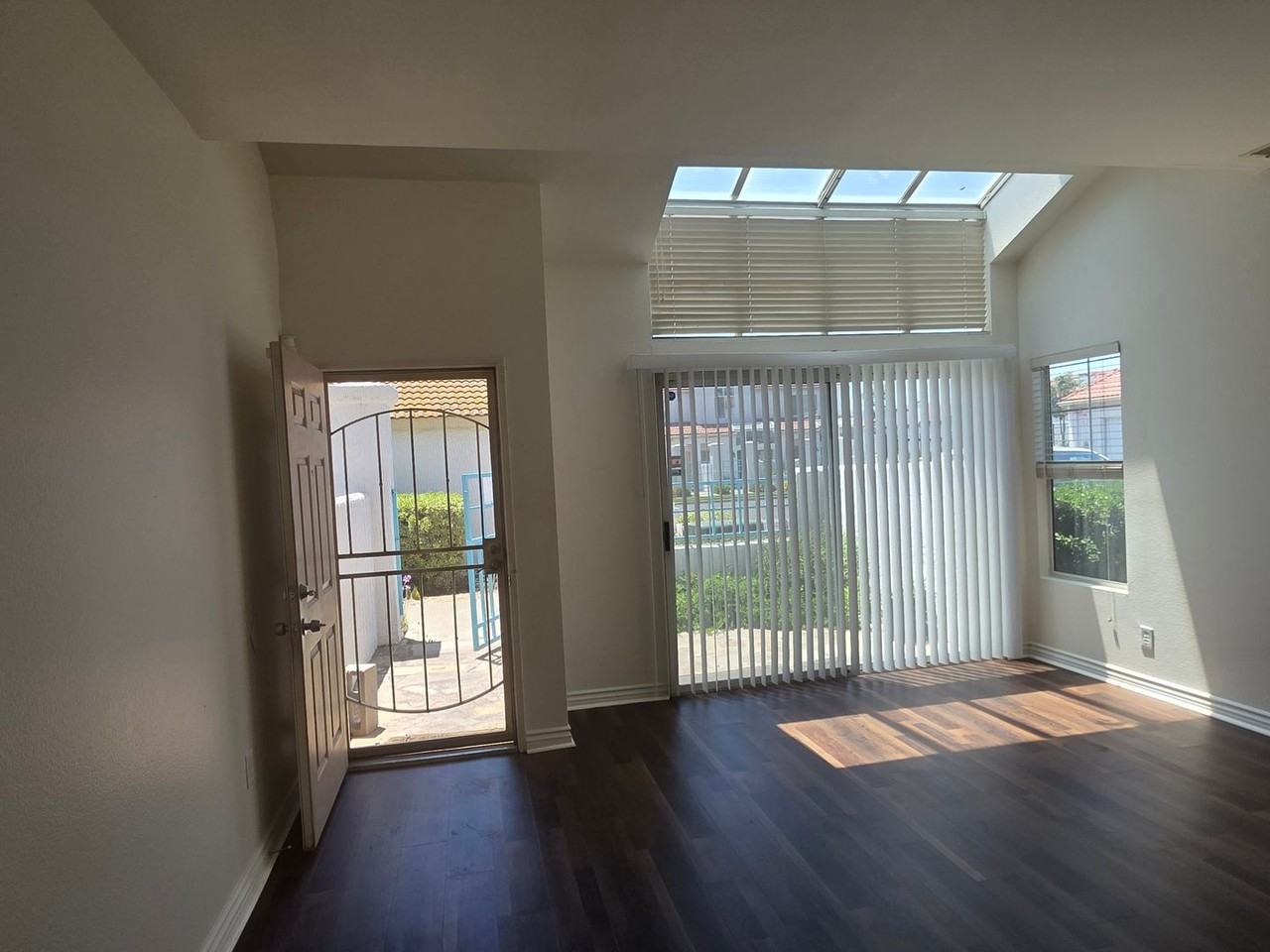 29602 Cara Way - Photo 3 of 29