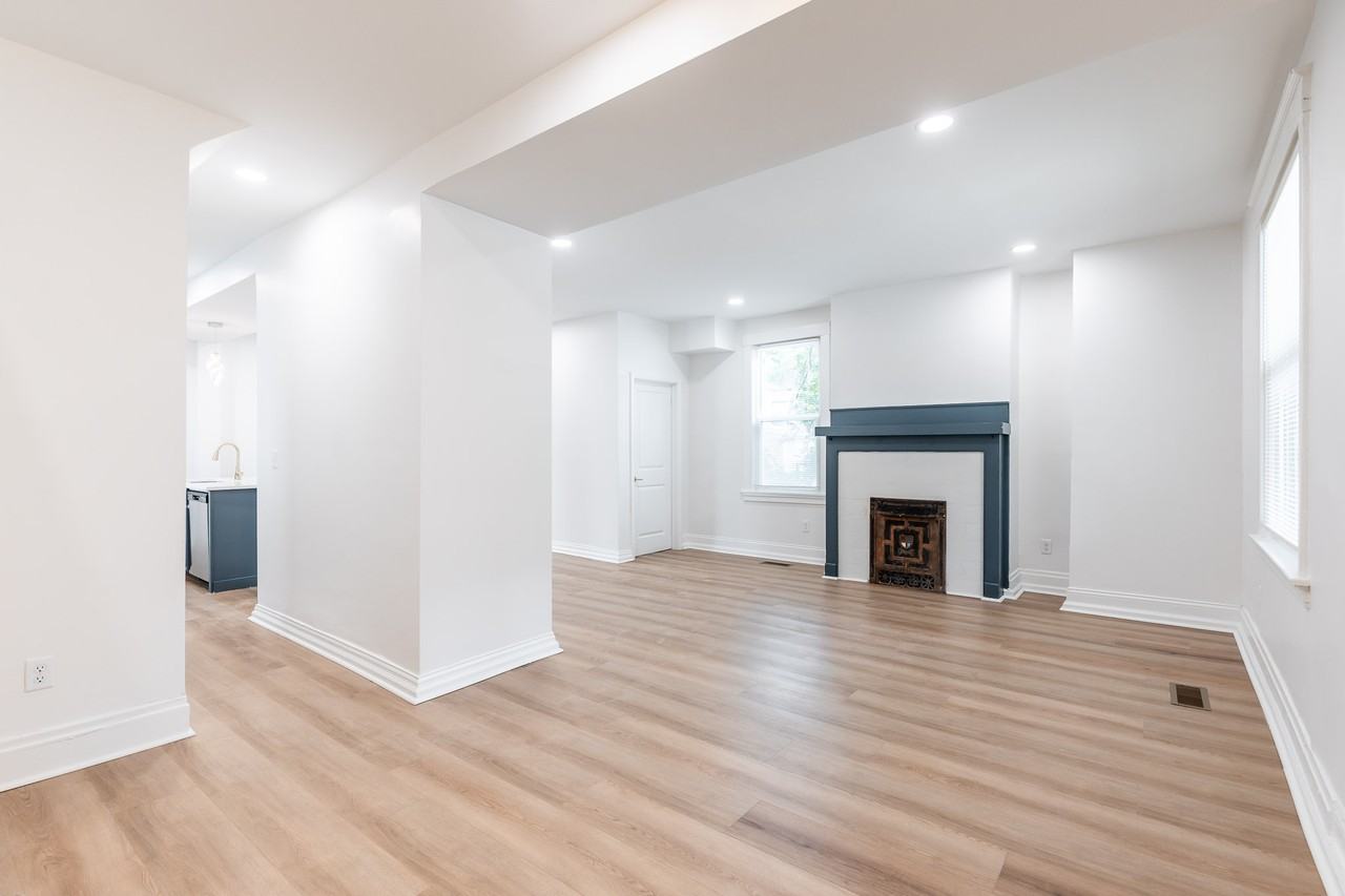 3862 Vine St #1 - Photo 3 of 32