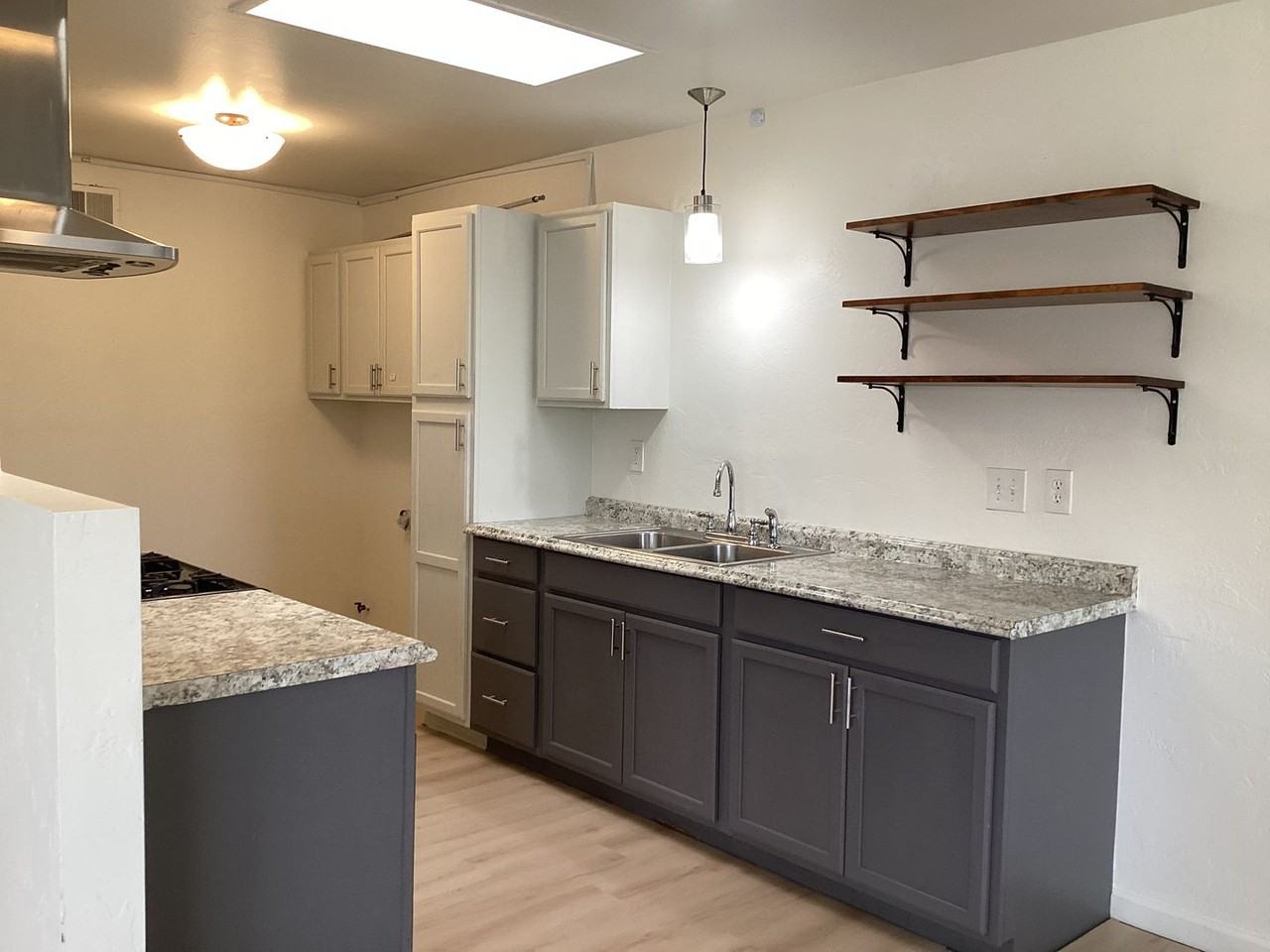 600 N Y St - Photo 3 of 22