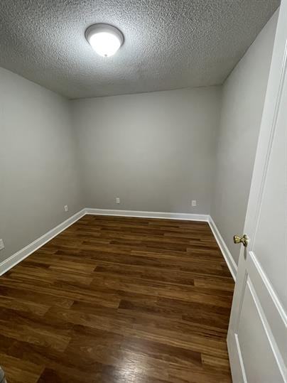 2231 Loophole Dr - Photo 5 of 9