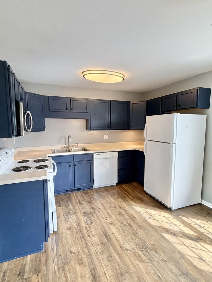 1601 Thistle Dr #1601 - Photo 2 of 21