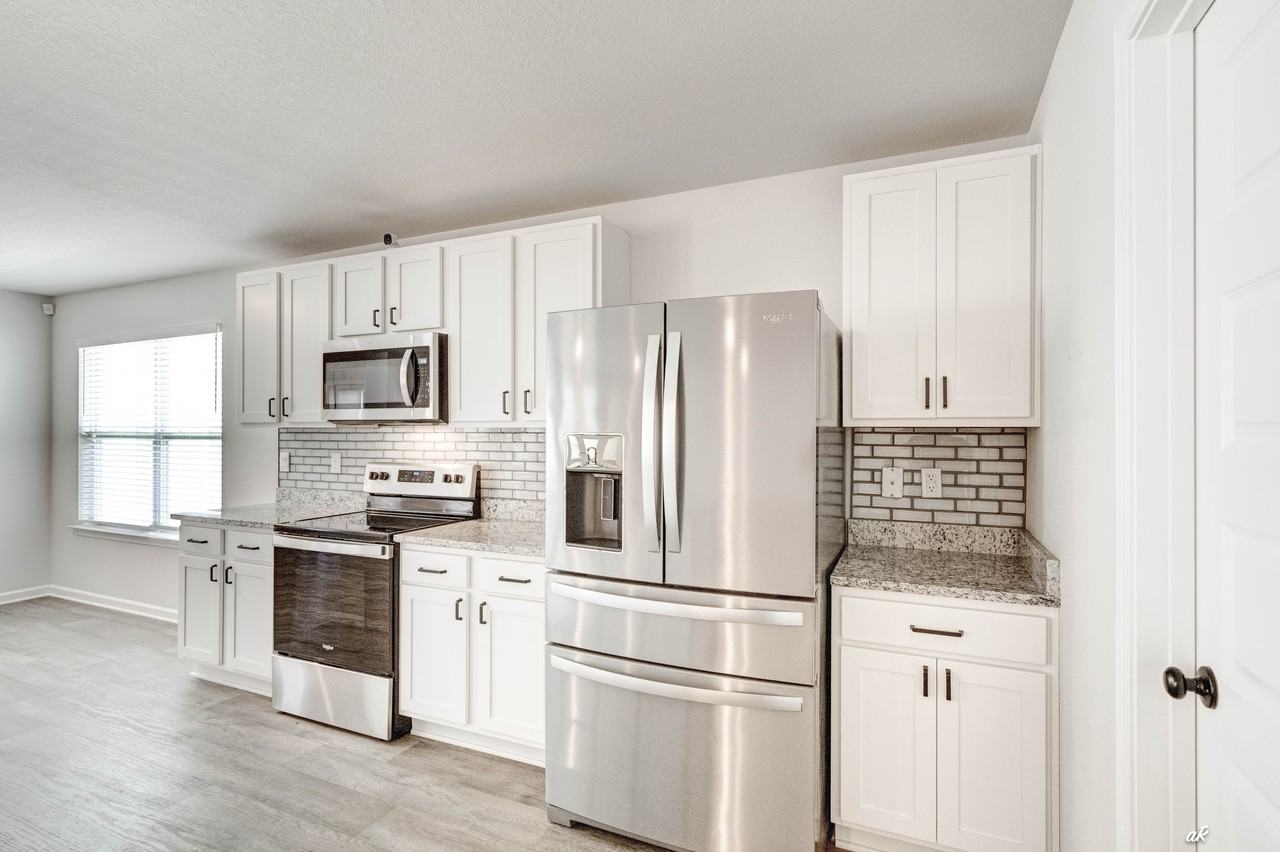 138 Ryder Ln #1 - Photo 2 of 14