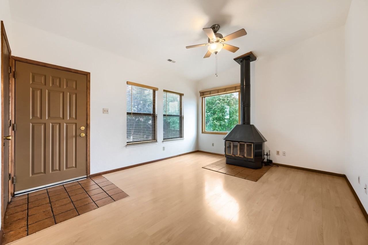 2384 Stepping Stones Way #1 - Photo 4 of 16
