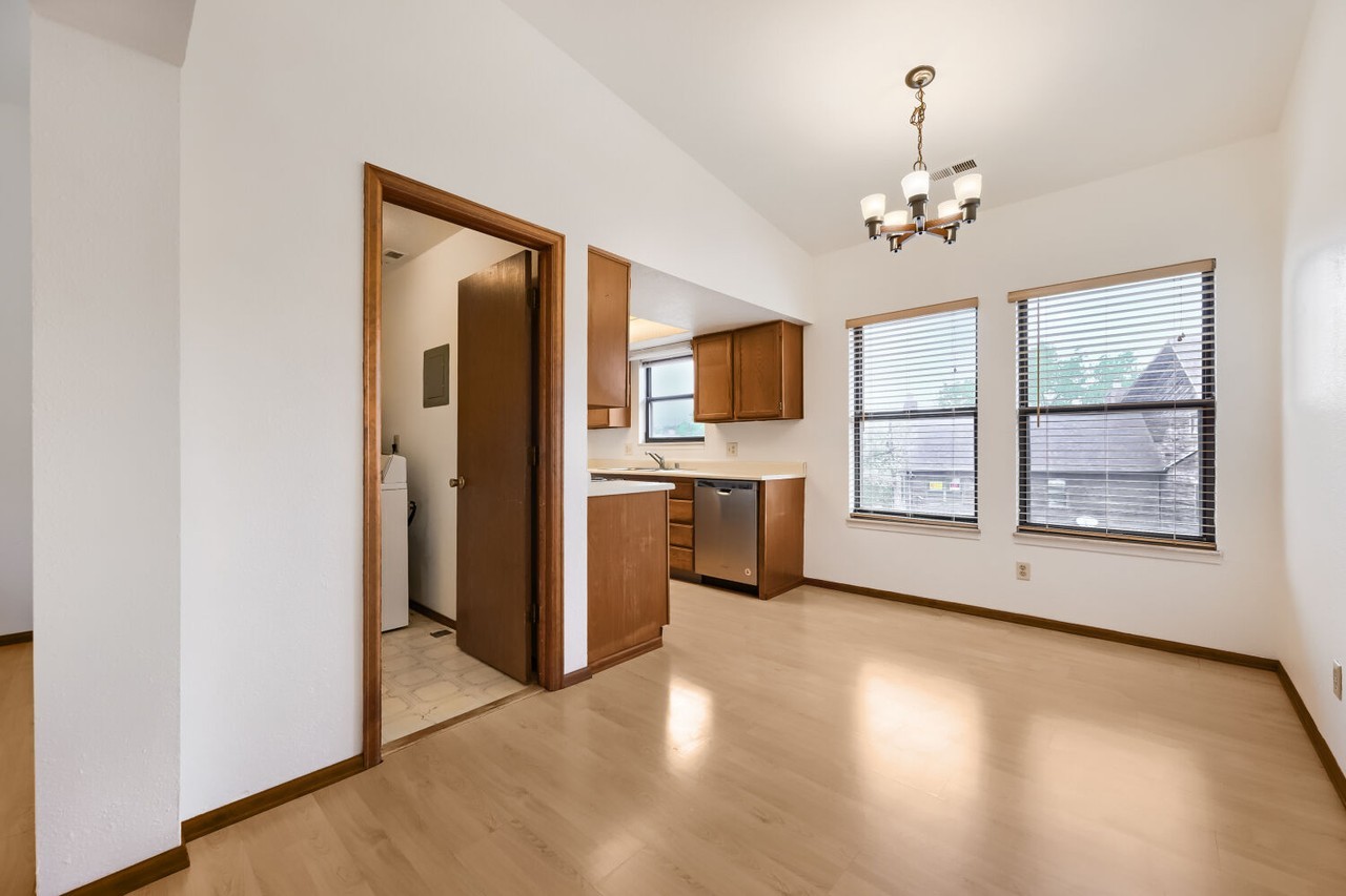2384 Stepping Stones Way #1 - Photo 7 of 15