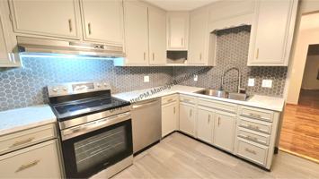 featured image of 738 E 35th St #1