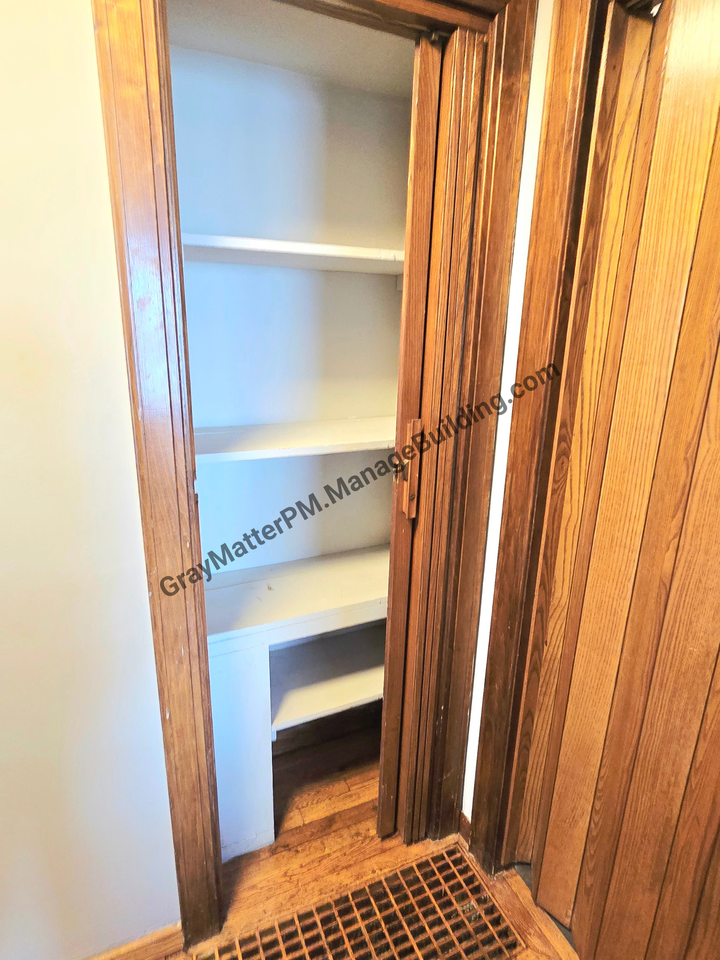 738 E 35th St #1 - Photo 6 of 20