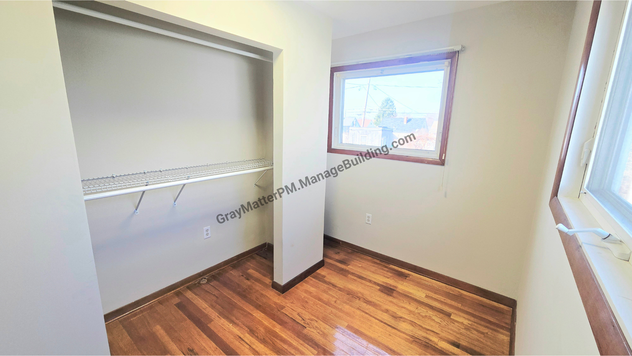 738 E 35th St #1 - Photo 7 of 20