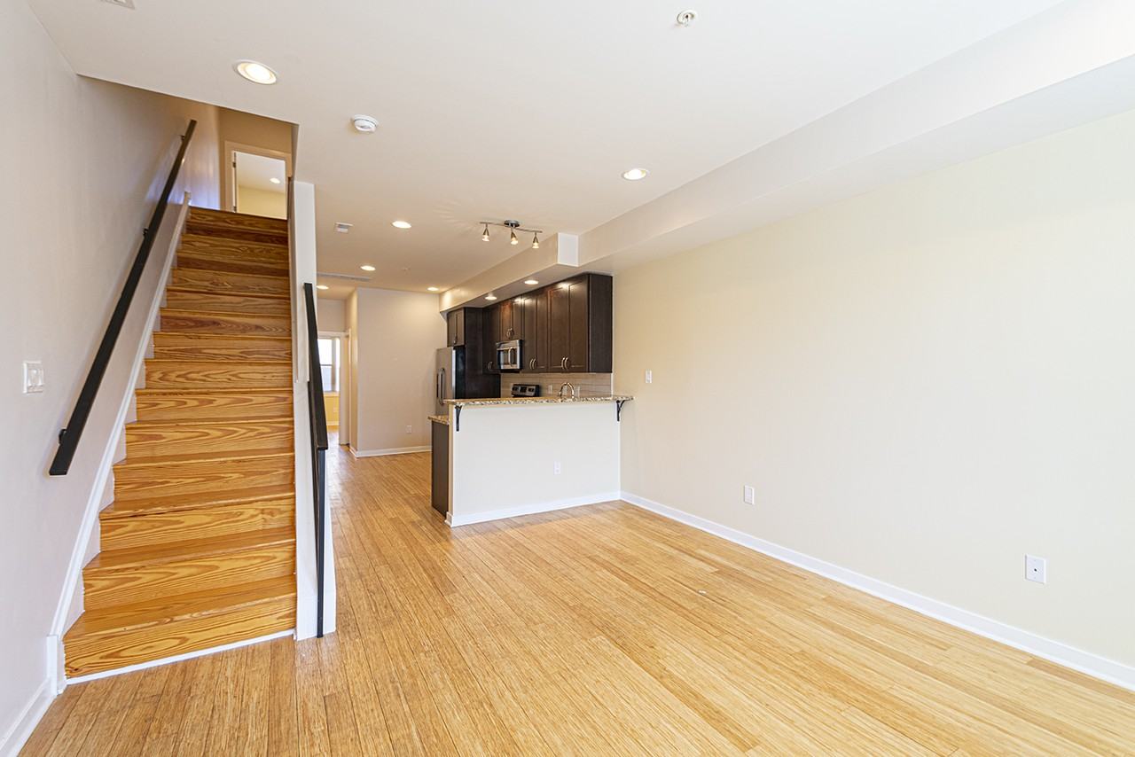 1256 S 20th St #2 - Photo 4 of 10