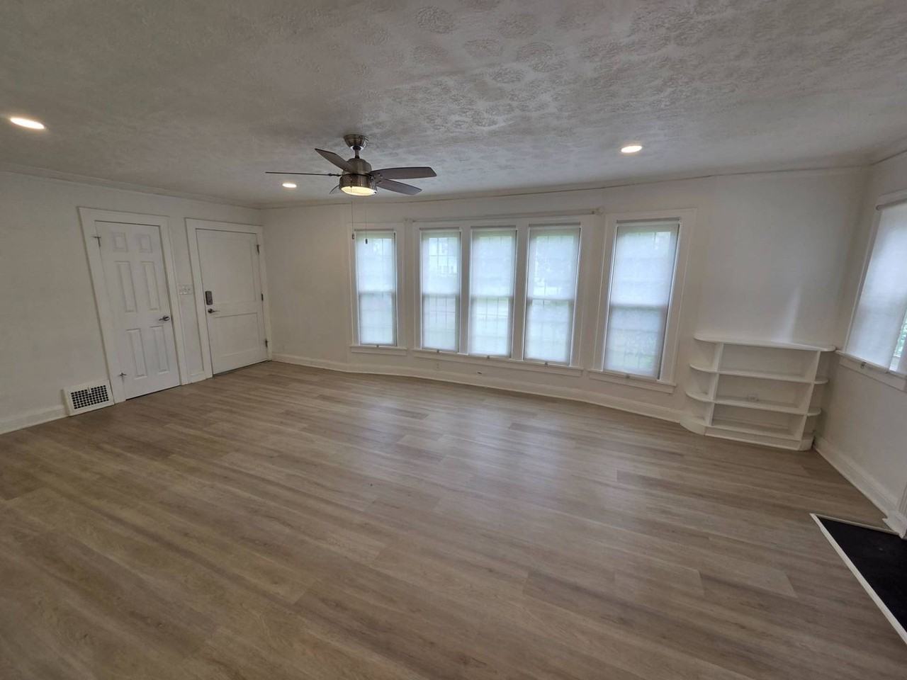 17424 Winslow Rd - Photo 6 of 50