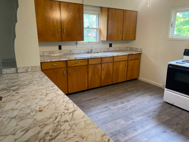660 Stamp Dr #1 - Photo 5 of 10