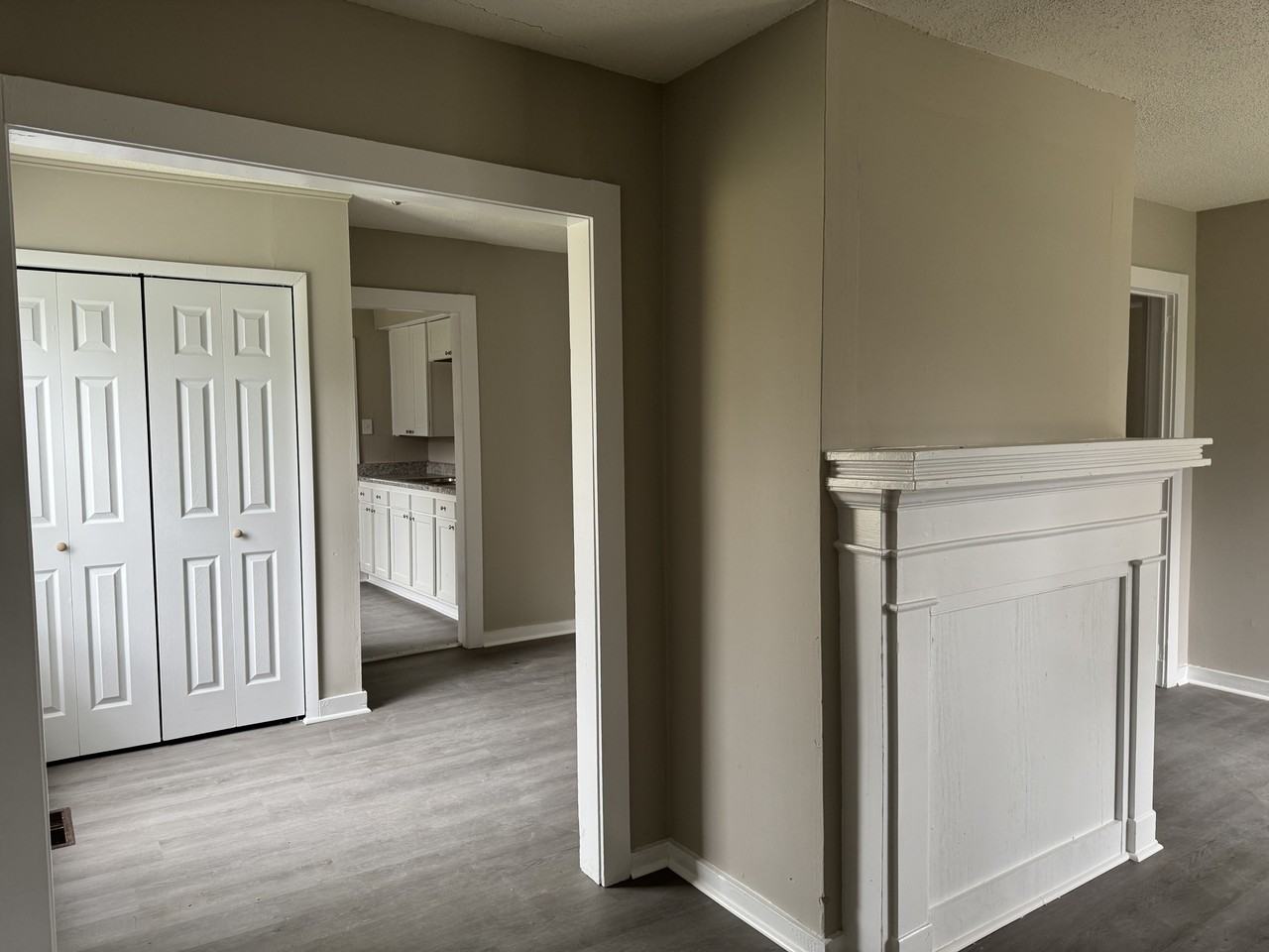 312 25th St Sw #1 - Photo 2 of 27