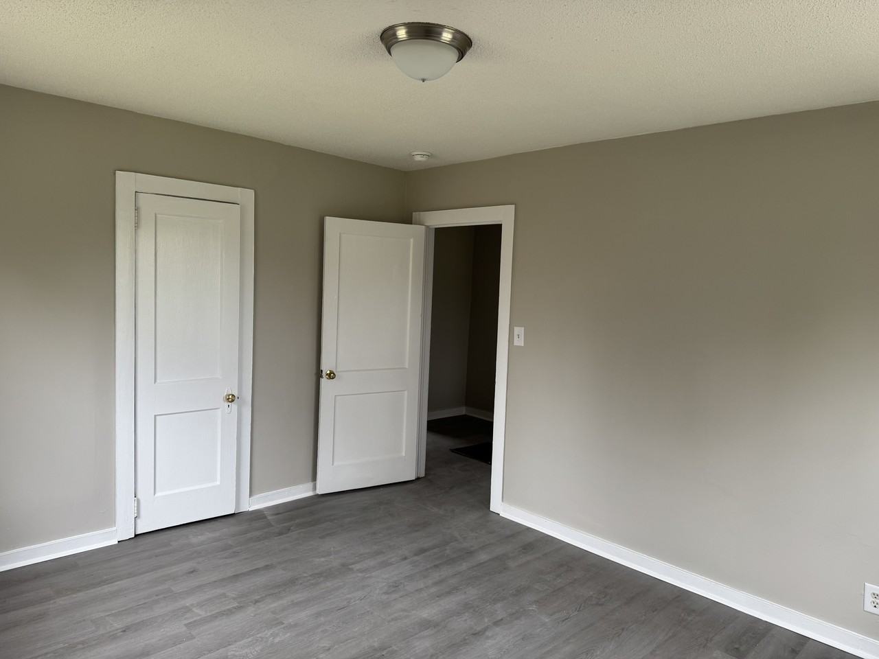 312 25th St Sw #1 - Photo 6 of 27