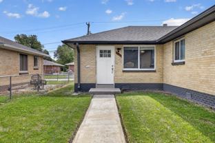 3662 Hudson St - Photo 1 of 1