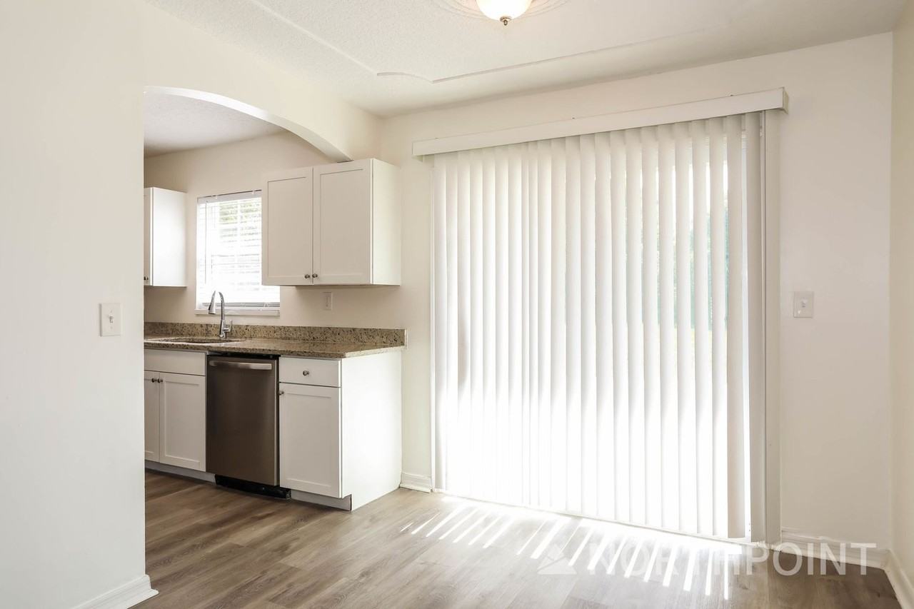 5524 Enchanted Dr - Photo 6 of 16