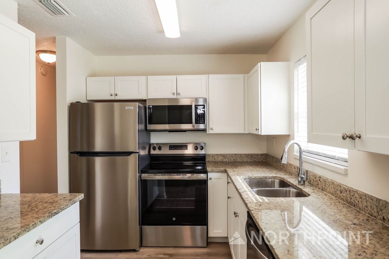 5524 Enchanted Dr - Photo 7 of 16