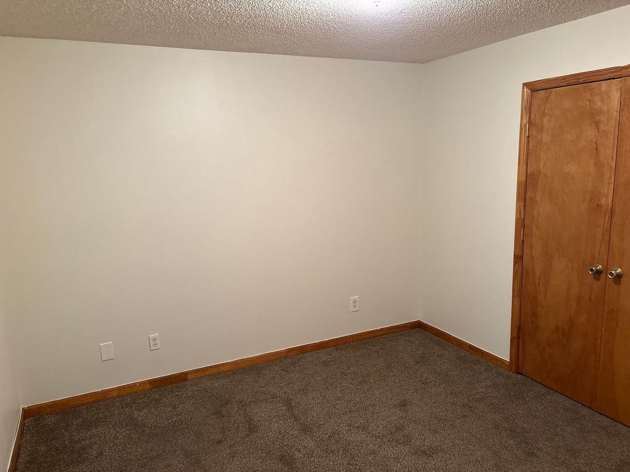 107 Winding Way Apt D - Photo 6 of 10