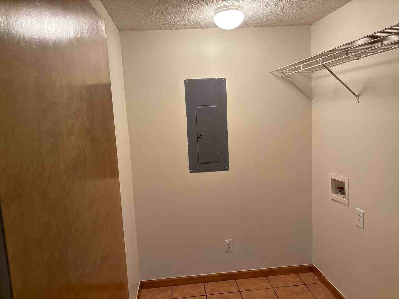 107 Winding Way Apt D - Photo 7 of 10