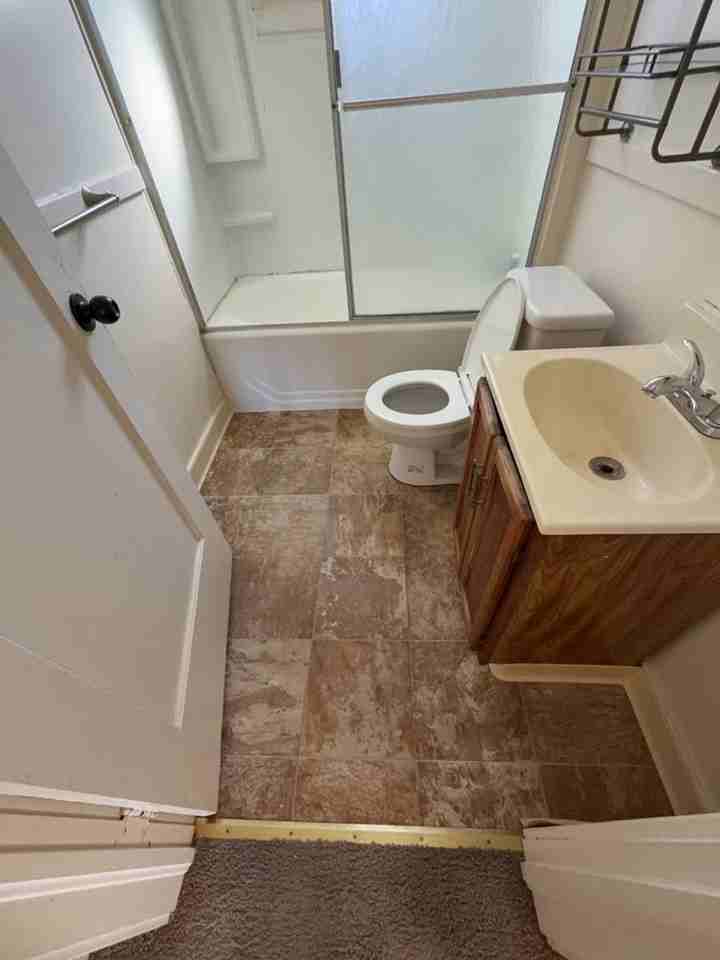 1328 9th St - Photo 4 of 27