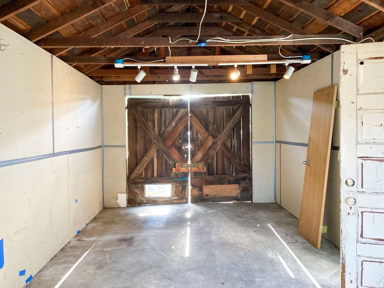 1328 9th St - Photo 5 of 27