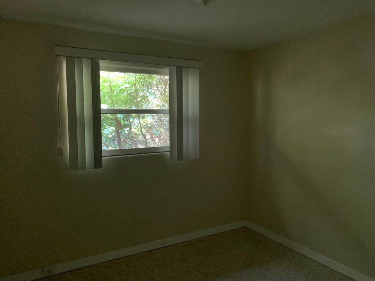 718 Jane Ave - Photo 4 of 10