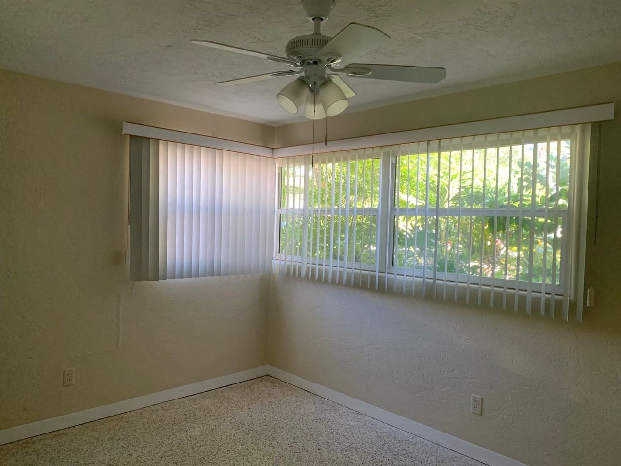 718 Jane Ave - Photo 5 of 10