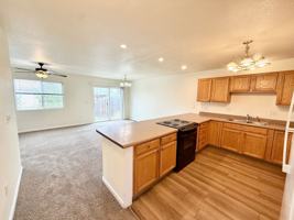 featured image of 1445 6th St