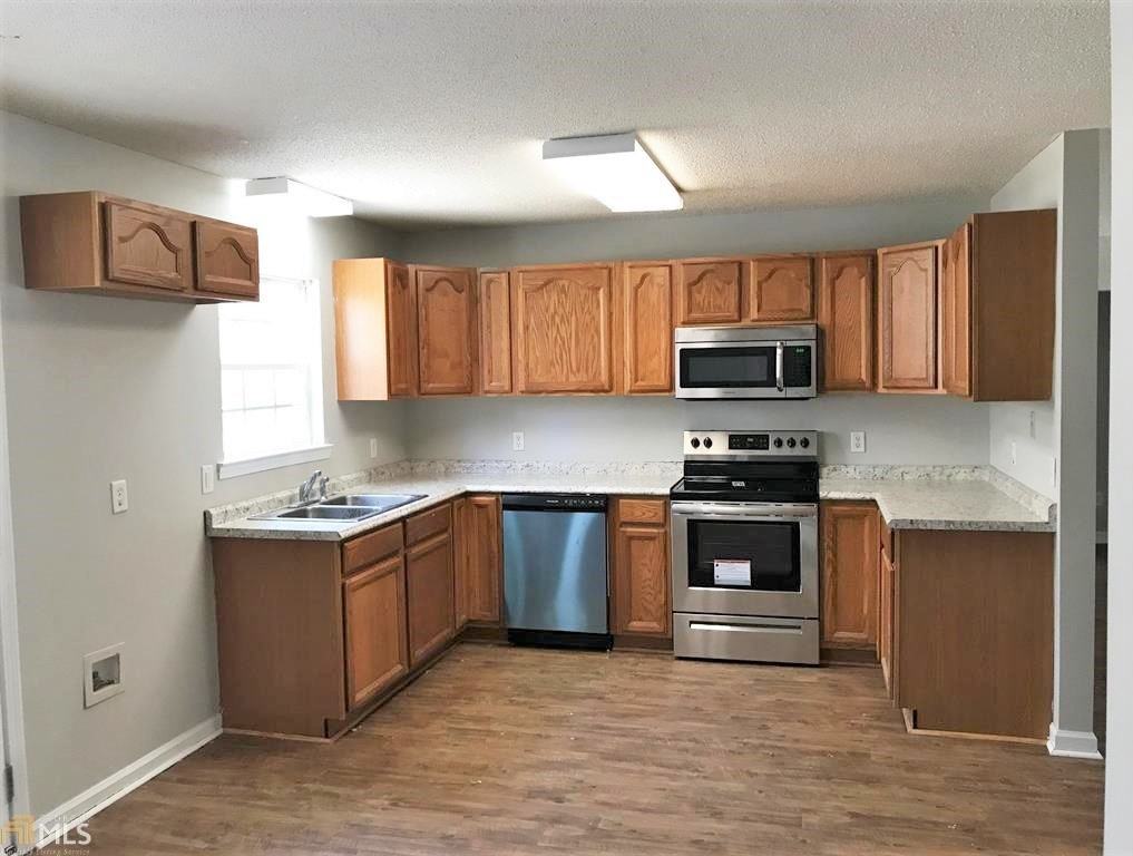 104 Harden Rd - Photo 2 of 19