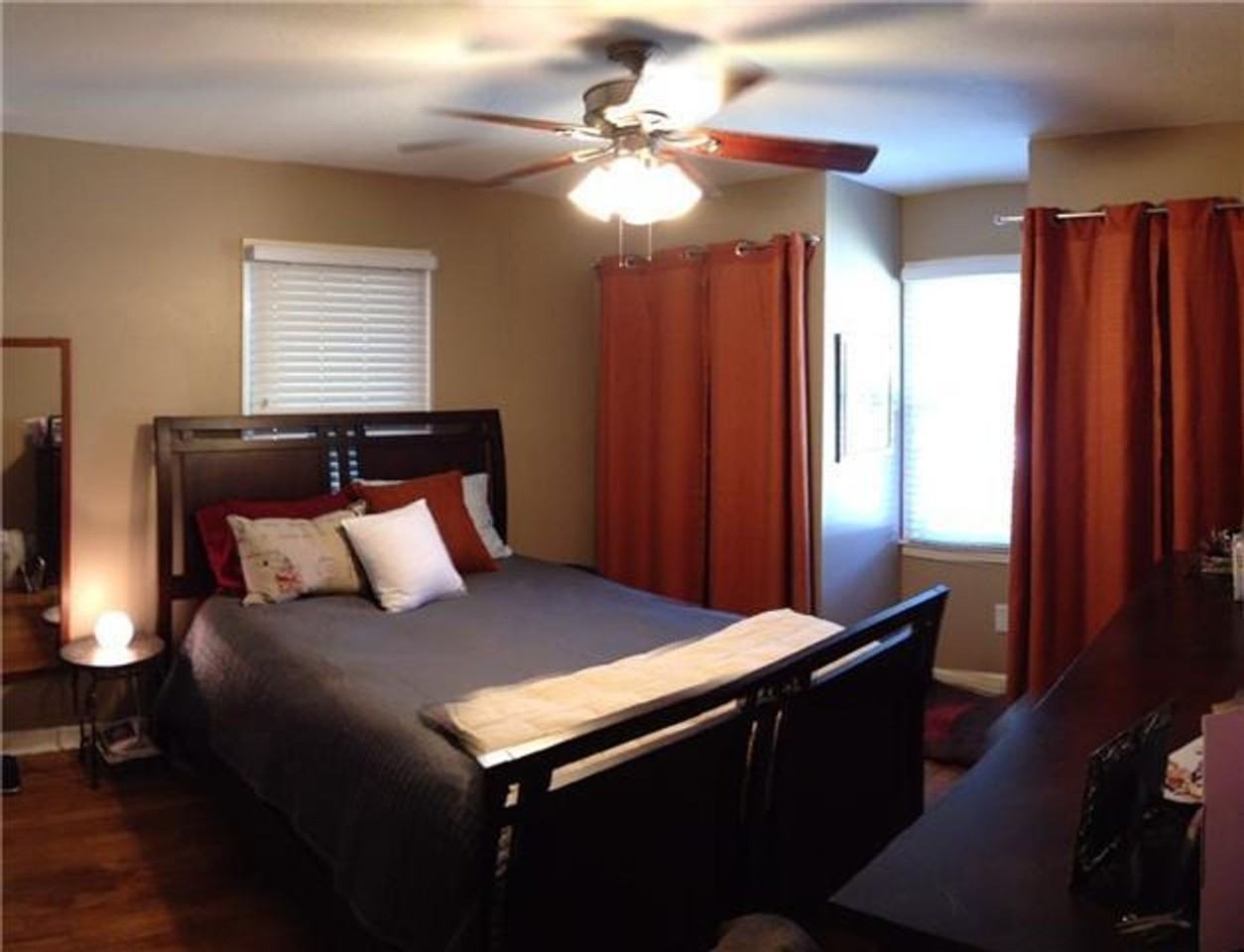 106 Rebecca Ln - Photo 4 of 11