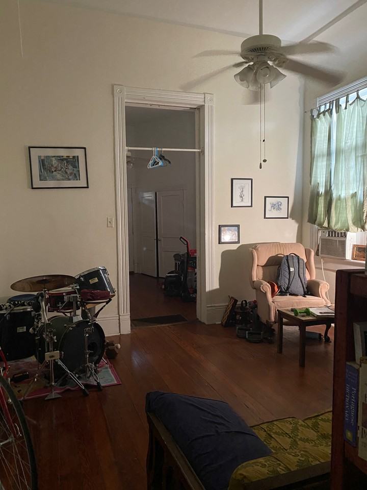 1018 S Carrollton Ave #A - Photo 2 of 6