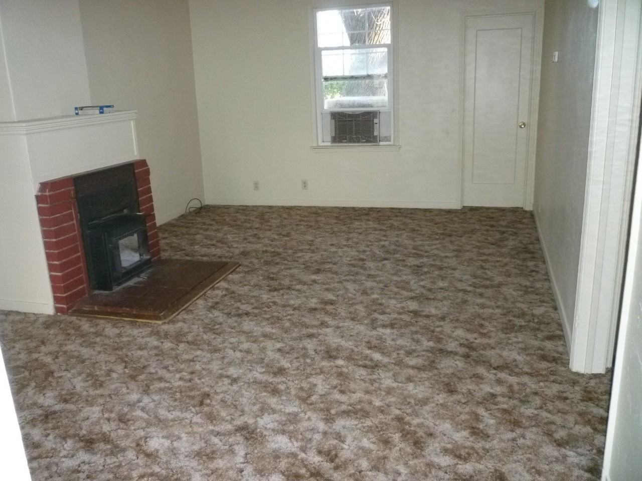 2291 Santa Clara Ave - Photo 2 of 20