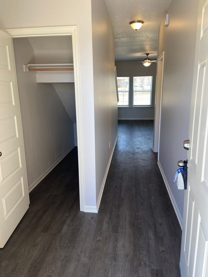 21554 S Harrison St - Photo 5 of 27