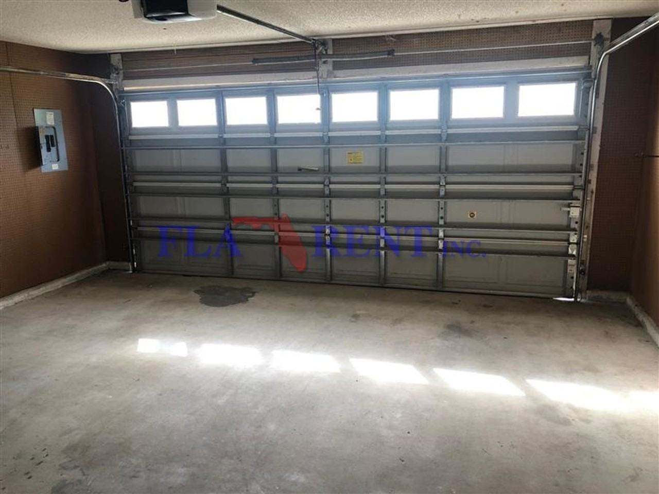 2820 Beckwith St - Photo 2 of 19