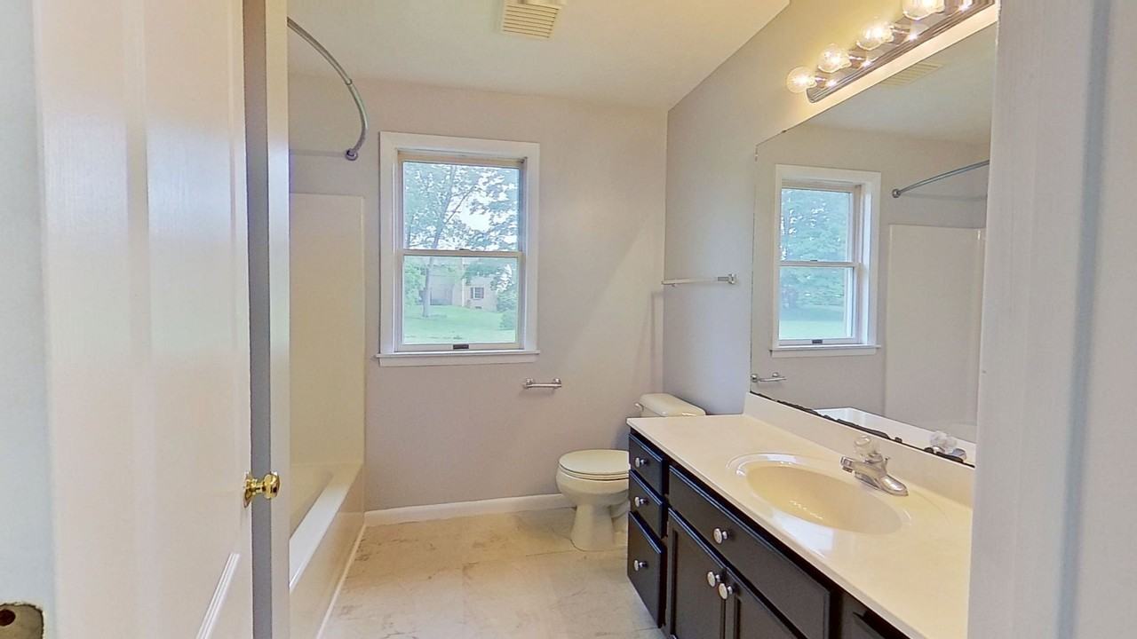 212 Ark Dr - Photo 5 of 8