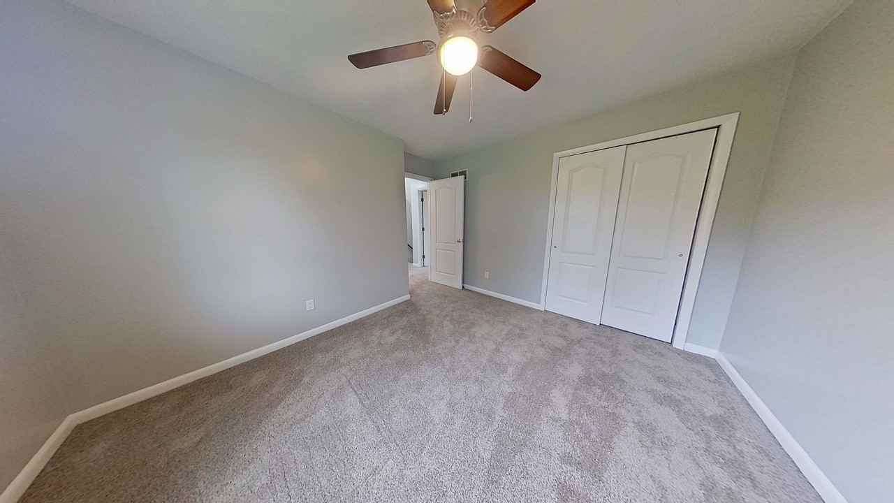 212 Ark Dr - Photo 6 of 8