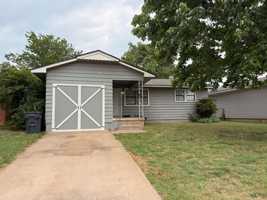 featured image of 6111 Nw Euclid Ave
