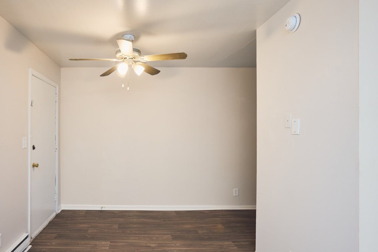 2151 Lenox Rd NEUnit C6 #C6 - Photo 3 of 8