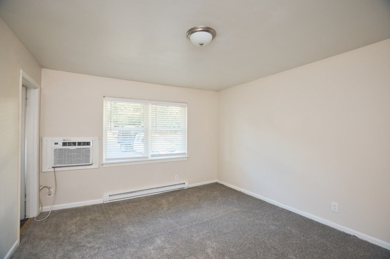 2151 Lenox Rd NEUnit C6 #C6 - Photo 5 of 8