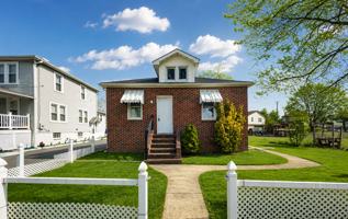 featured image of 5 Homeland Ave