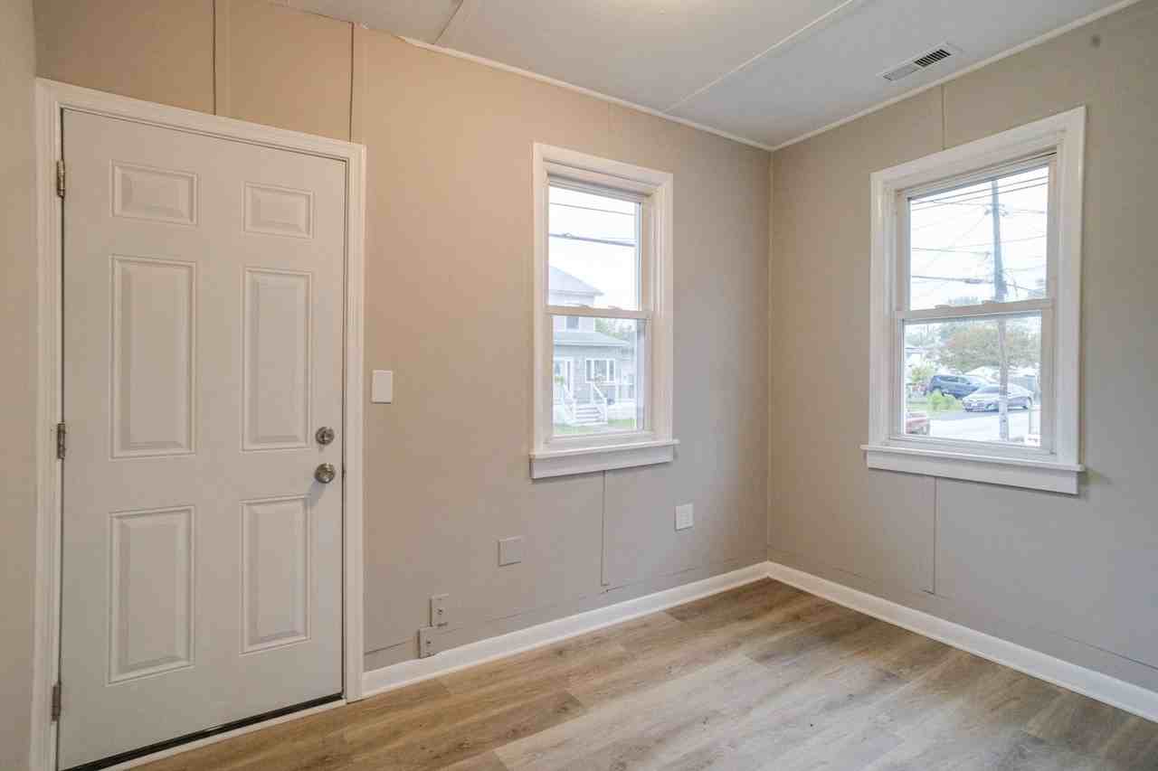 5 Homeland Ave - Photo 2 of 30