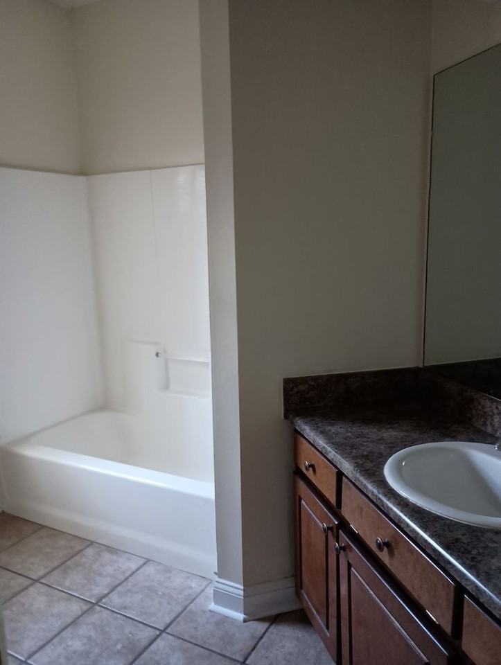 125 Summerfield Dr - Photo 6 of 17