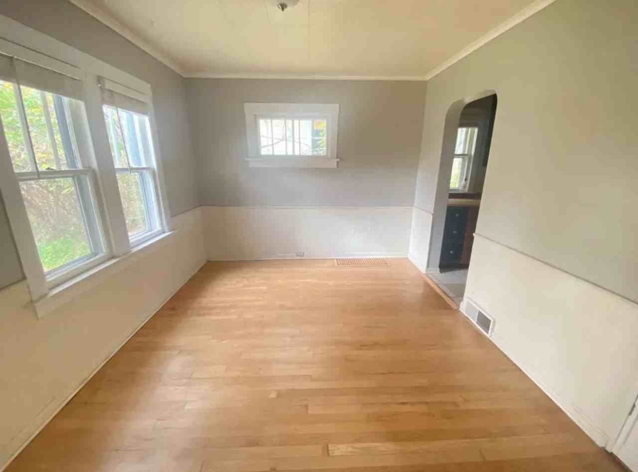 4017 Mcculloch St - Photo 4 of 15