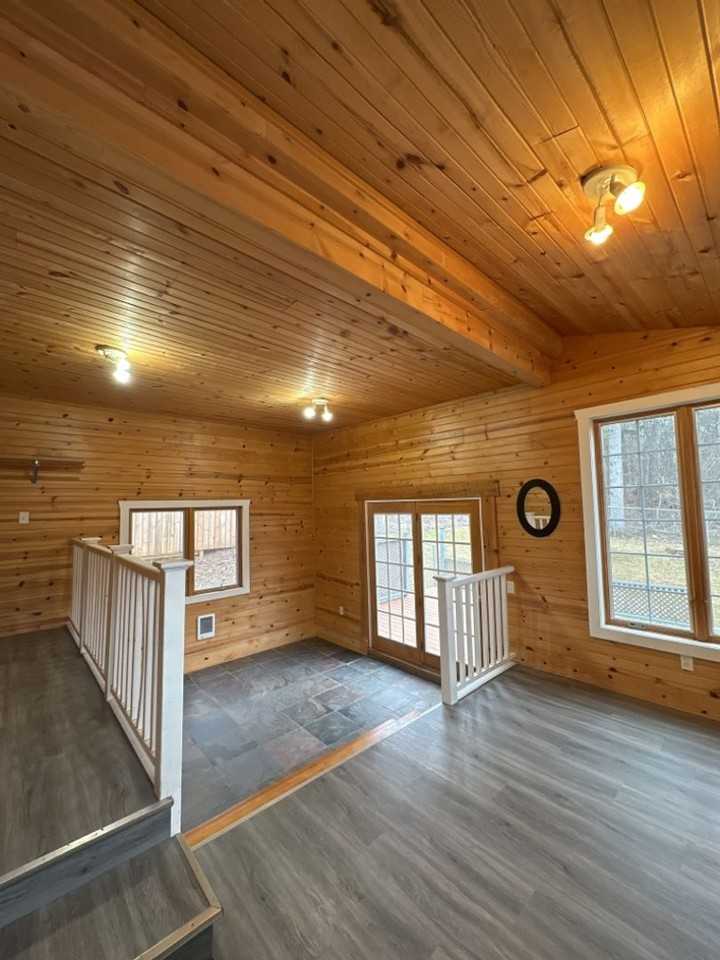 4017 Mcculloch St - Photo 7 of 15
