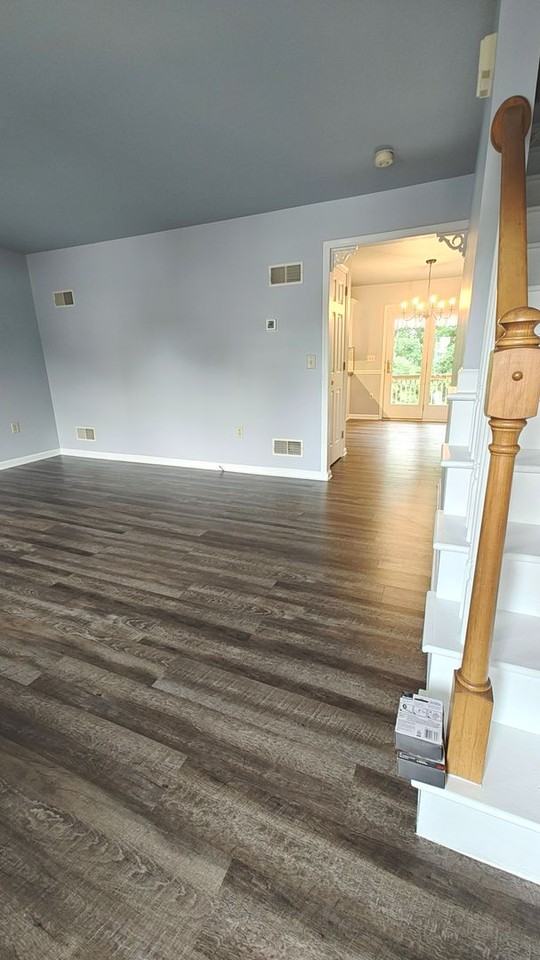 52 Michael Ct - Photo 7 of 37