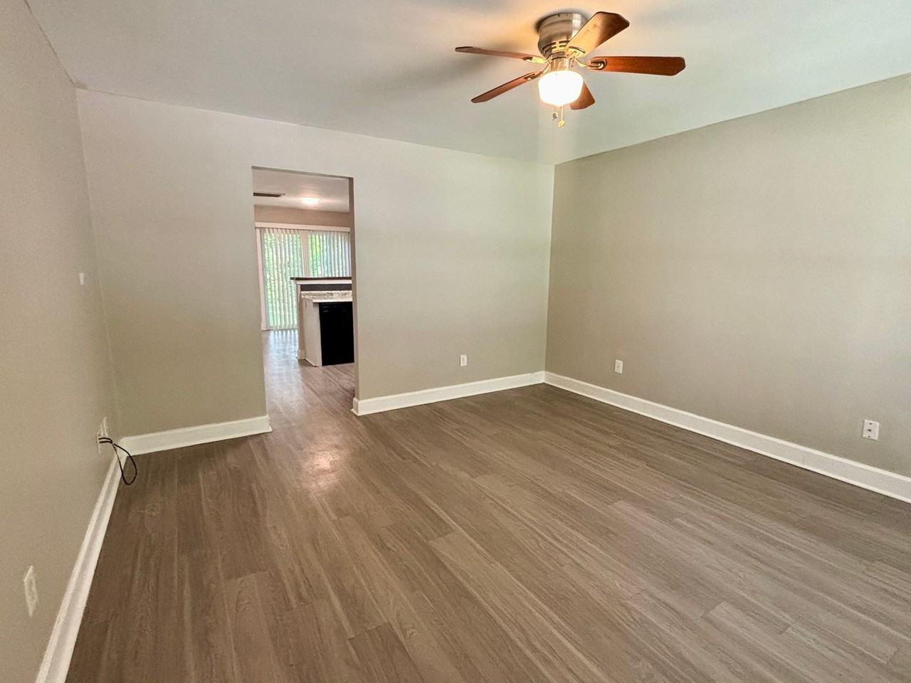 2595 Elliott St Nw ##Nw - Photo 5 of 27