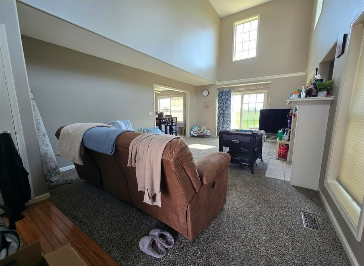 3475 Enclave Way - Photo 2 of 11