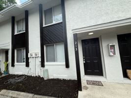 featured image of 213 S Moss Rd
